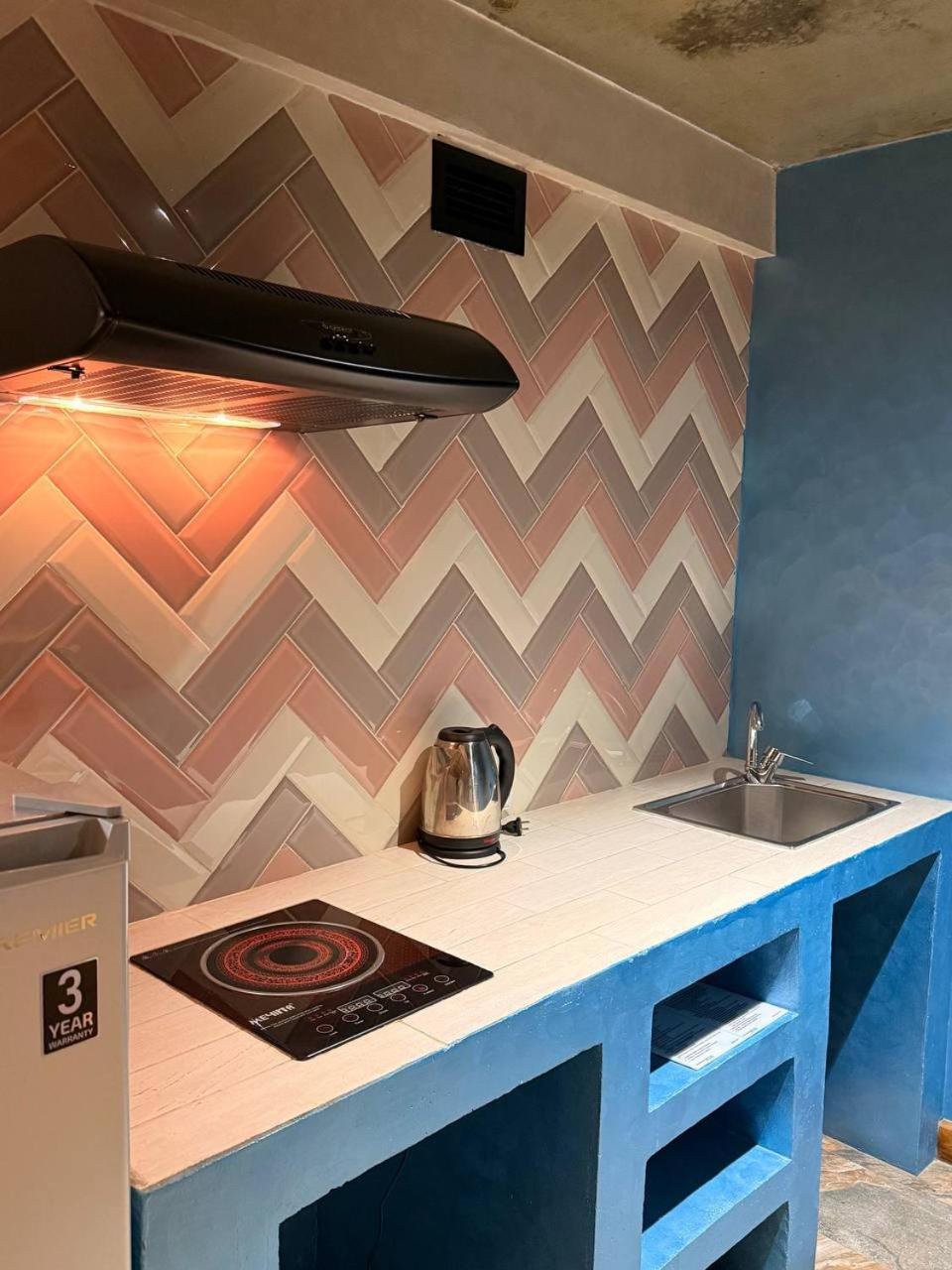 Premium Hostel Ташкент Экстерьер фото